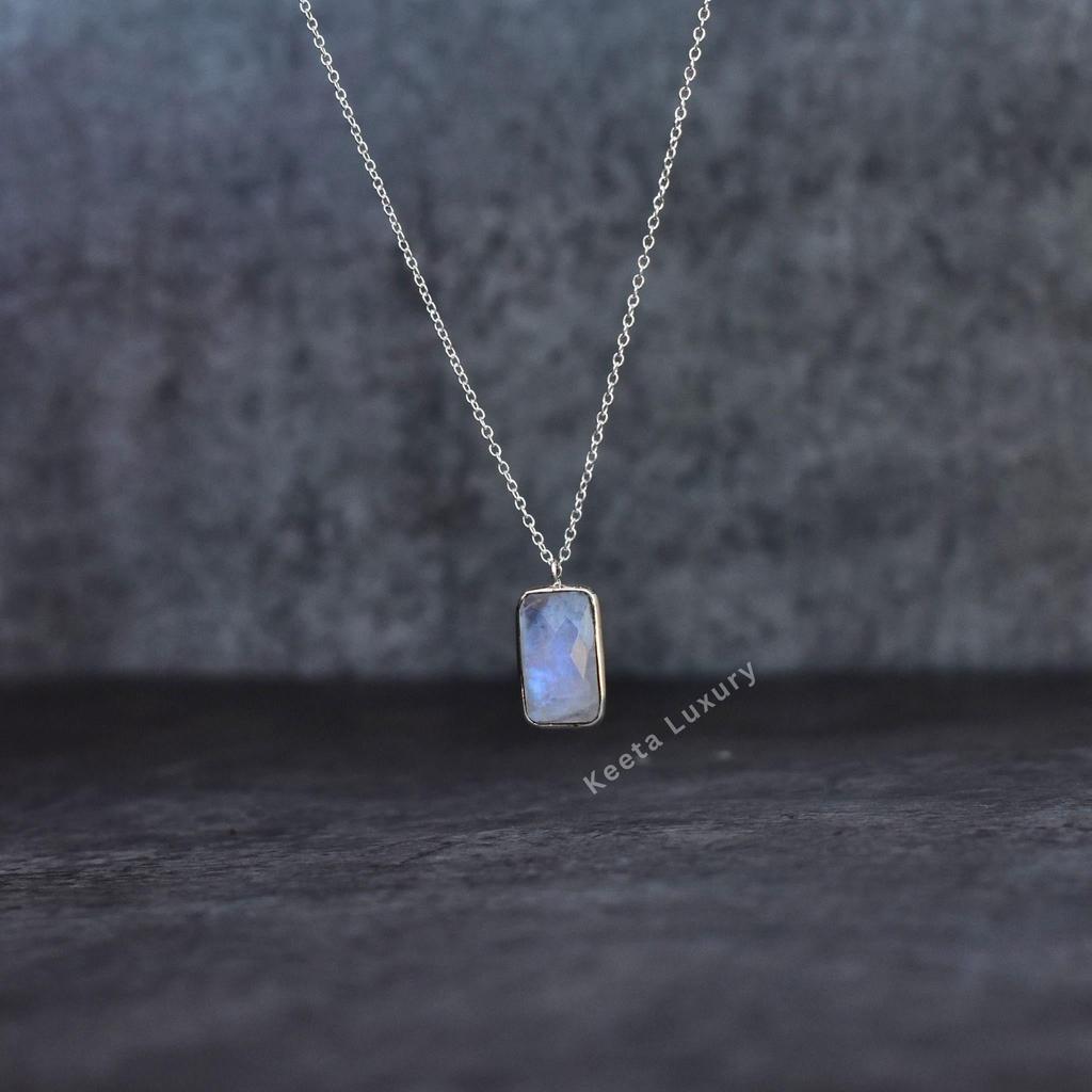 Natural Moonstone necklace Rainbow moonstone necklace for her Healing crystal handmade necklace Sterling silver necklace Bridesmaid gift
