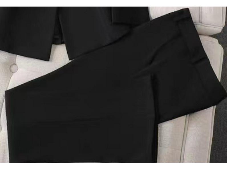 Комплект женского профессионального костюма: Элегантный весенне-осенний наряд для собеседований в колледже и униформа менеджера отеля.