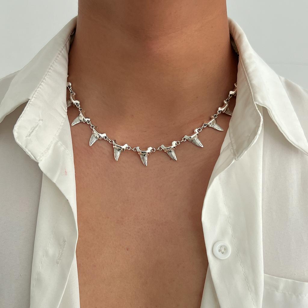 SHIXIN Smooth Rivet Spike Short Choker Necklace for Men Hip Hop Punk Adjustable Collar Chain 2026 Trendy Jewelry Neck Decoration