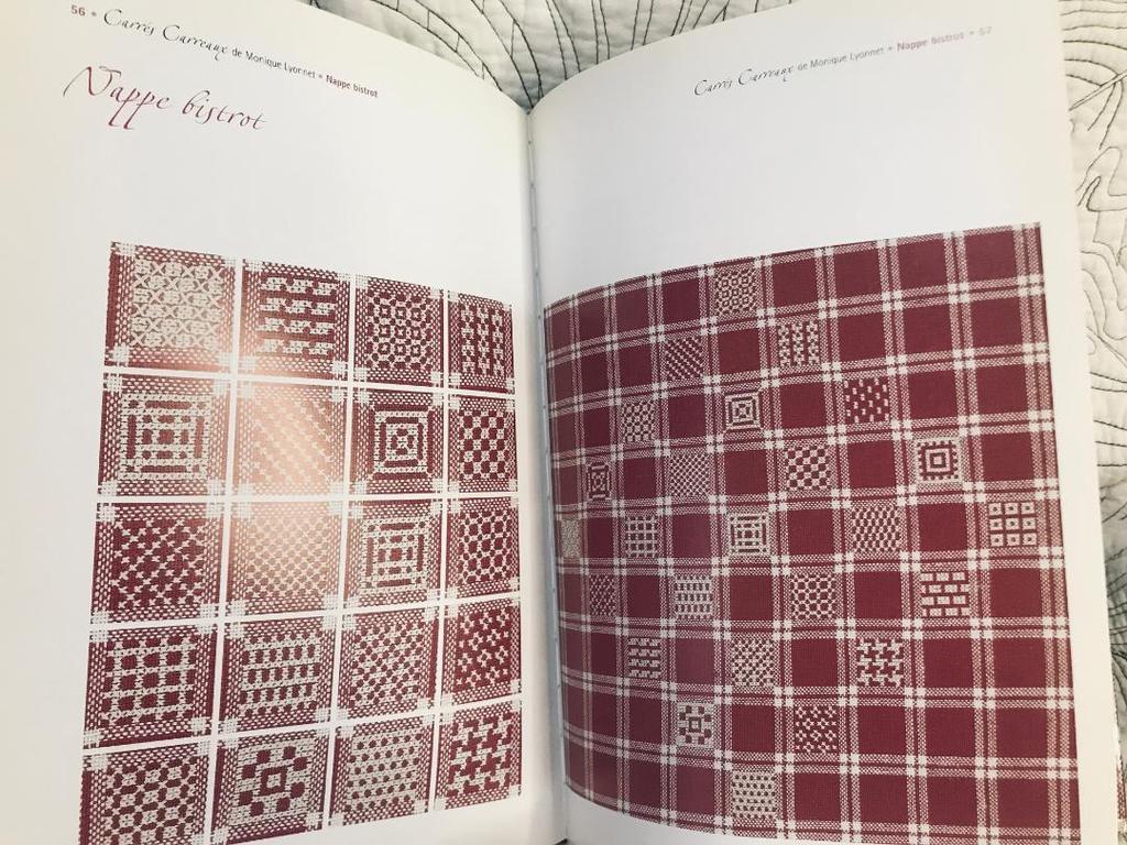 [Б/У] Иностранная книга "Carres Carreaux" Моник Клионне