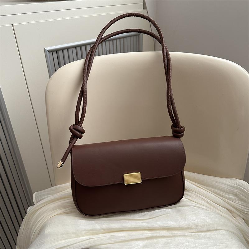 Простая женская сумка 2024 года, китайский Новый год, новый однотонный трендовый корейский вариант, сумка под мышкой, сумка через плечо, маленькая квадратная сумка, сумка из тофу