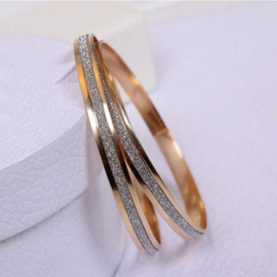 Изысканный неувядаемый женский простой браслет среднего размера с матовым кругом