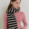 PINK PINEAPPLE SNUGGY STRIPE MUFFLER_BLACK