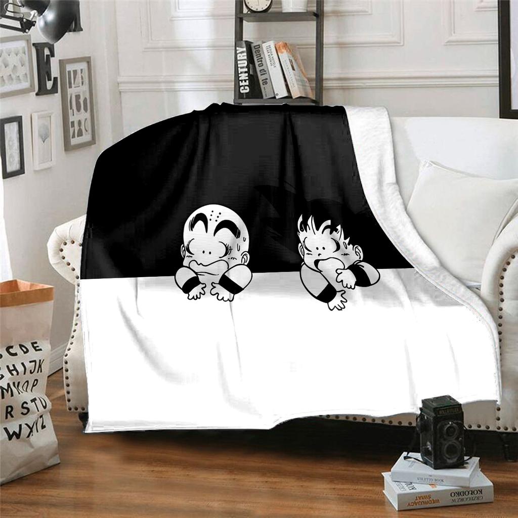 1PC Cute Cartoon Son Goku Print Flannel Blanket, High quality All Seasons, Home Decor, Warmth and Comfort, Perfect for Christmas Gifts