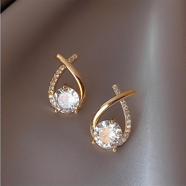 925 Sterling Silver Simulated Diamond Earrings For Women High Quality Stud Earring Wedding Engagement Party Jewelry