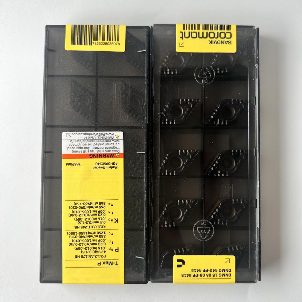 Sandvik / DNMG150608-PF 4415 / Original Swedish Hard Alloy Blade 10 Pcs