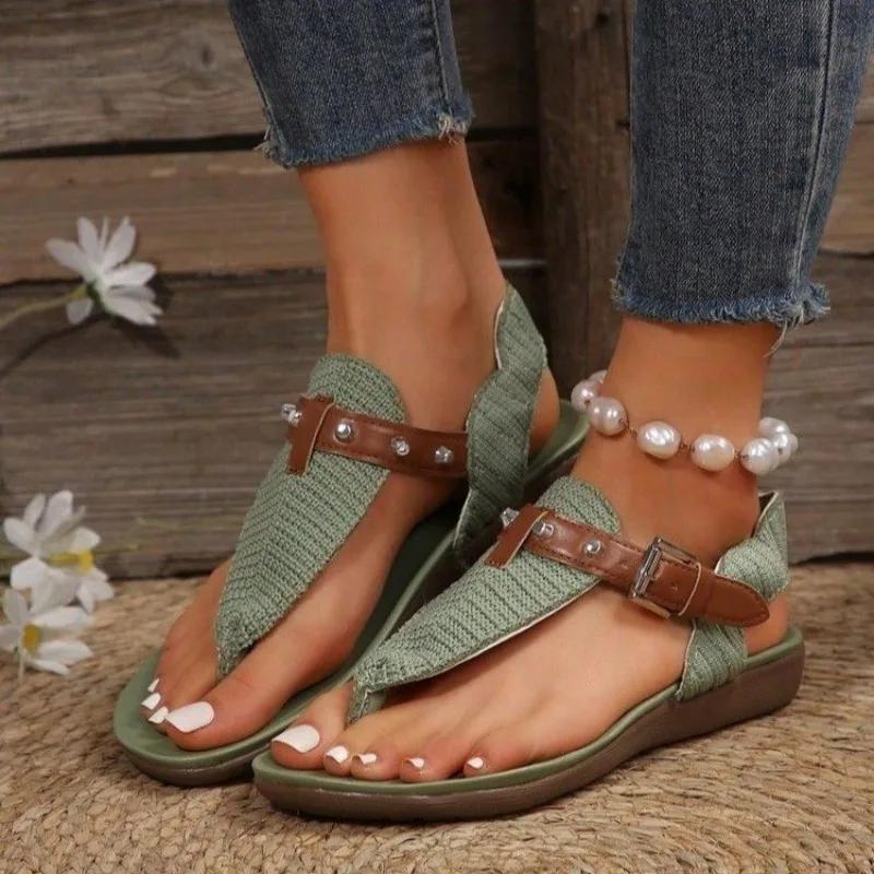 Fashion 2025 New Shoes Female Pinch Toe Women's Sandals Fashion Rivet Beach Sandals Women Summer Plus Size Comfortable Flat Sandals