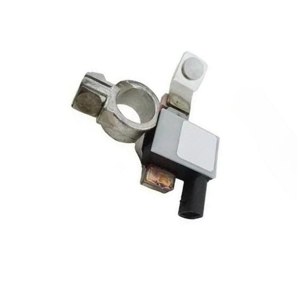 1 x Датчик тока аккумулятора 22926732 Подходит для Chevrolet Cruze Все двигатели 2017-2018