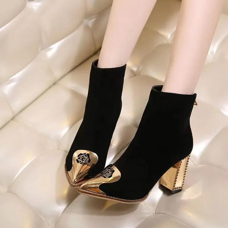 Женские туфли-лодочки с острым носком и заклепками на высоком каблуке, женские резиновые ботильоны с толстым металлическим каблуком, цветочные черные короткие женские сапоги