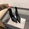 Женские короткие ботильоны на высоком каблуке с острым носком, на тонком каблуке, с задней молнией, новинка 2025 года, осенне-зимние, из черной лакированной кожи, премиальные тонкие ботинки