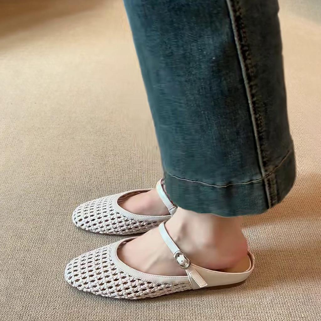 Hollow and Breathable Flat Bottom Versatile Soft Bottom Slippers Women's New Spring and Summer Women's Outer Wear Bag Head Half Slippers