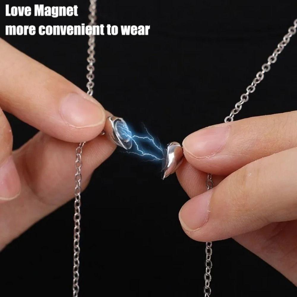 Magnetic Headphone Chains Astronaut Earphones Necklace Anti-Lost Earphone Chain Bluetooth Earphone