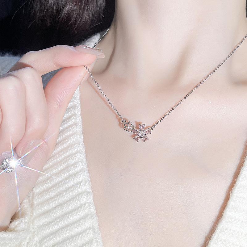 Оригинальное ожерелье из розового циркония с персиковым цветком, легкая роскошная милая маленькая цепочка из нержавеющей стали для ключей