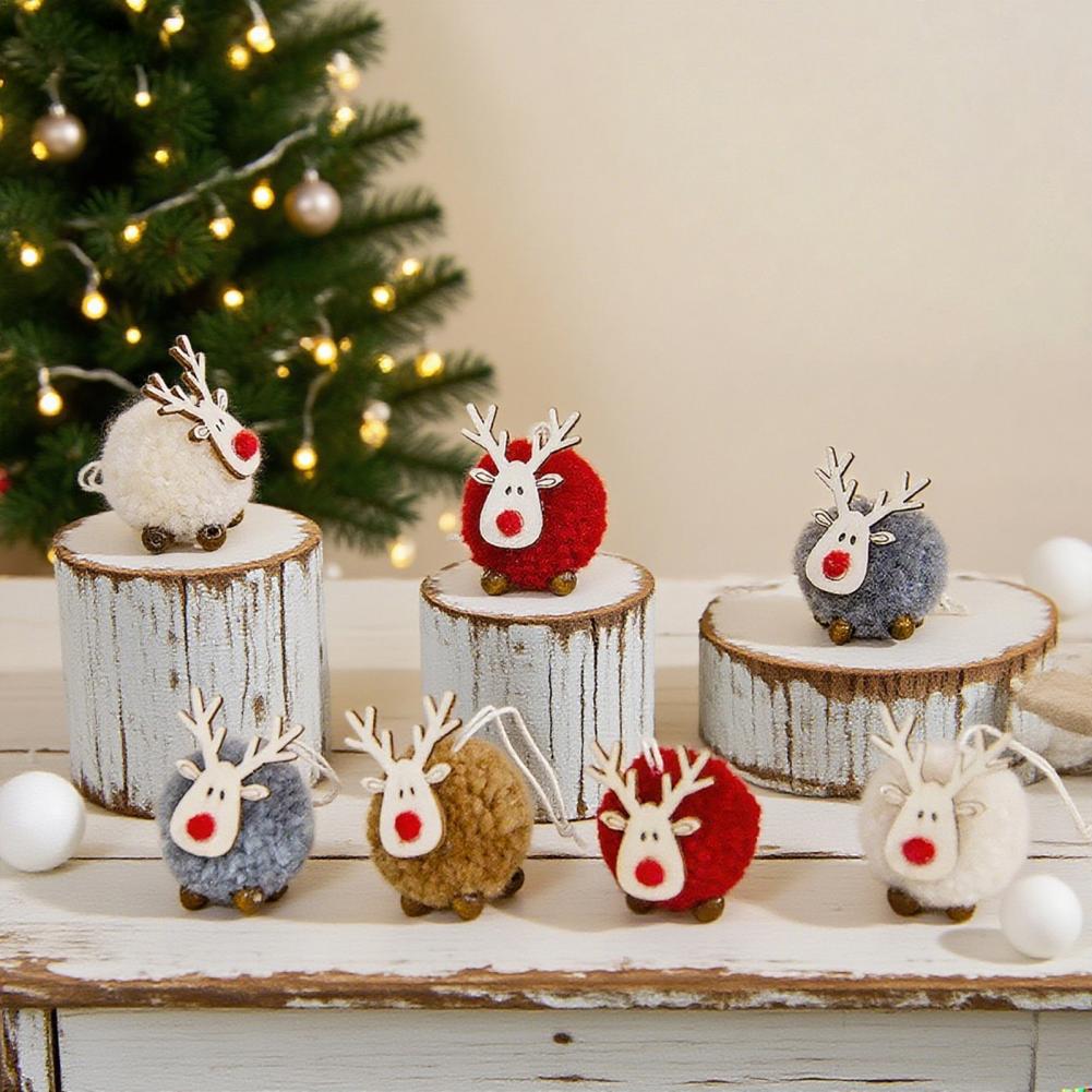 Christmas Elk Ornament Holiday Elk Pendant Pom Pom Reindeer Plush Ornament Wooden Elk Hanging Pendant Festive Felt for Tree