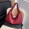 French High-End Woven Bag For Women, Versatile Shoulder Bag, Niche Texture Portable Commuter Bag