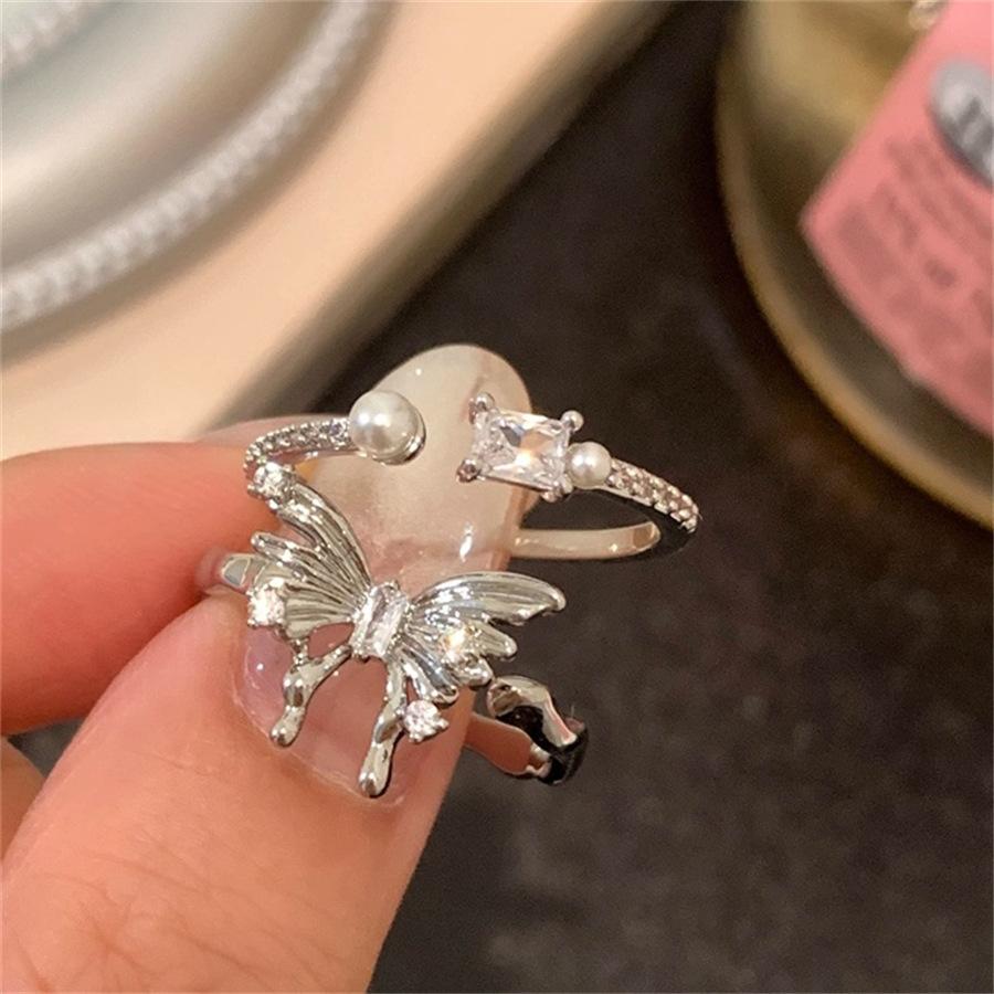 Sweet and cool wind liquid butterfly zircon ring, personalized versatile index finger ring, niche design open ring