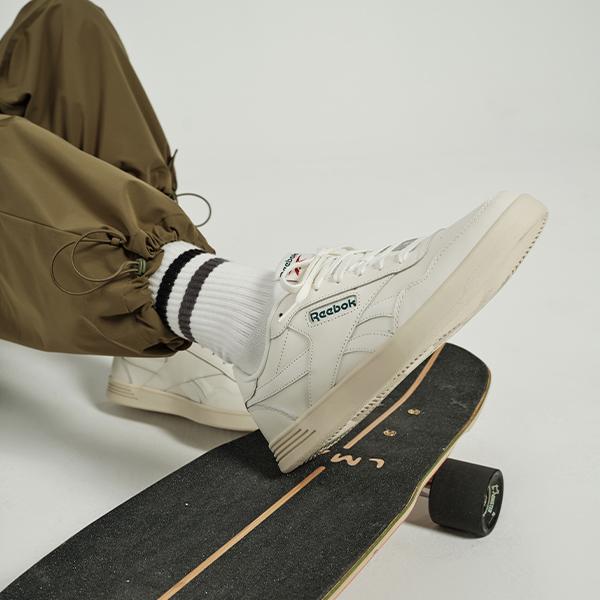 Reebok Court Advance Chalk Dark Green Unisex Sneakers Cream Flash-Red 100010620