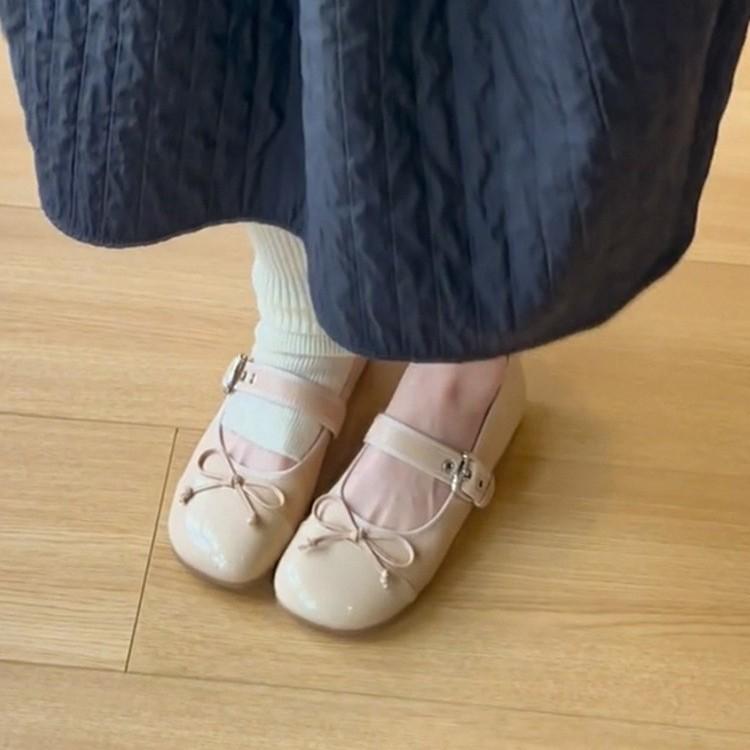 Туфли Мэри Джейн с французским бантом и мелким горлом для детей 2025 года, новые красные туфли на плоской подошве, одинарные туфли