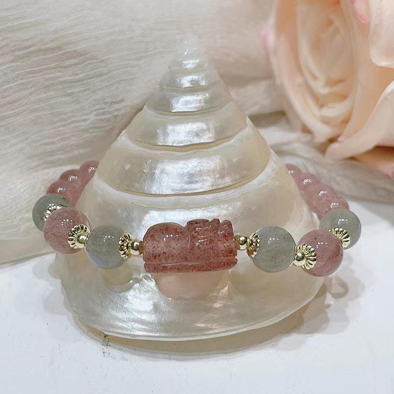 Natural Strawberry Crystal Pixiu Bracelet Moonlight Bracelet Bangles Women Fashion Jewelry accessories Gift