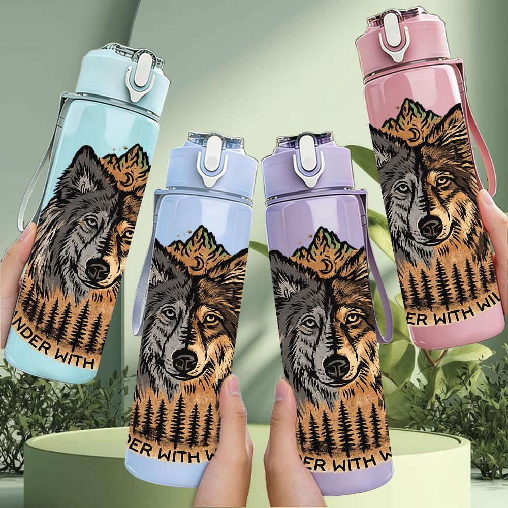 1PC Wolf Head Fur Texture Art Print 750ml Color Plastic Sports Water Bottle Leakproof Flip Straw Lid Suitable for Sports Office Home Use