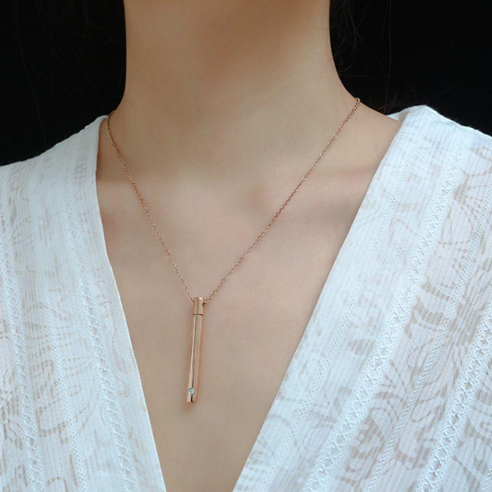 Fashion Lucky Charm Ash Urns Perfume Vial Necklace Aroma Diffuser Long Chain Wishing Bottle Pendant