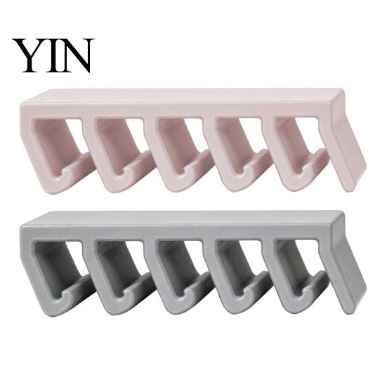 Rental Friendly Kitchen Storage Crisper Lid Rack, with 5-Slot Partition, Adhesive Wall Mount Anti-Mold Mold Resistant Holder Hanger, Space Saving