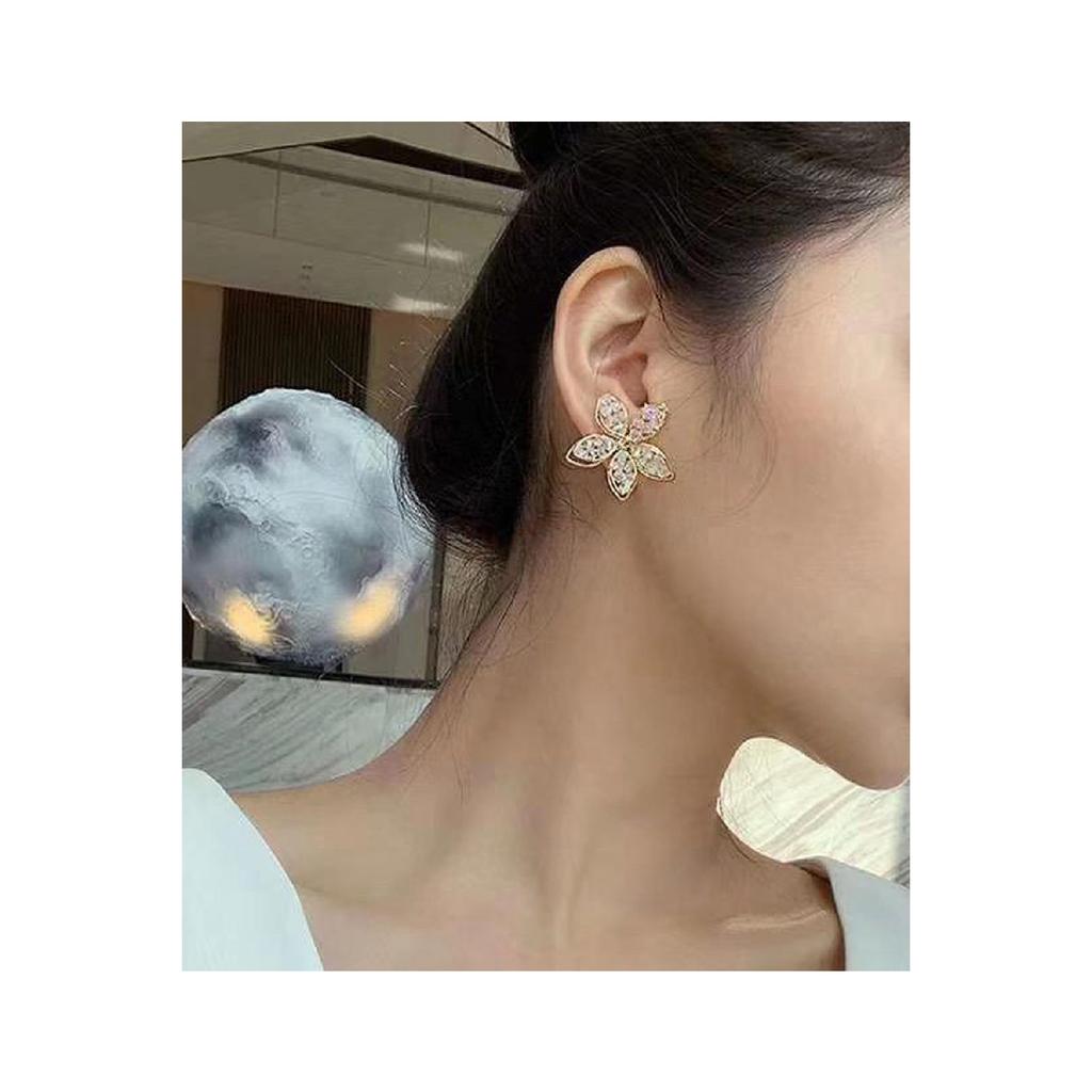 Дизайнерские цветочные серьги с хрустальной спиралью внутри