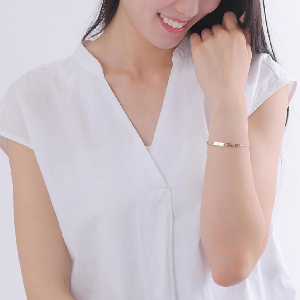 Pair of surgical stainless steel pink 4SBR034GO 4SBR034SV [White Clover] bracelets, allergy-free, 316L, cat, star, moon, & silver, &