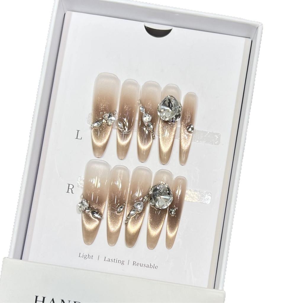 Temperament Light Luxury Smile Cat Eye Nail Art Burst Zircon Crushed Diamond Pure Hand-wearing Armor High-end