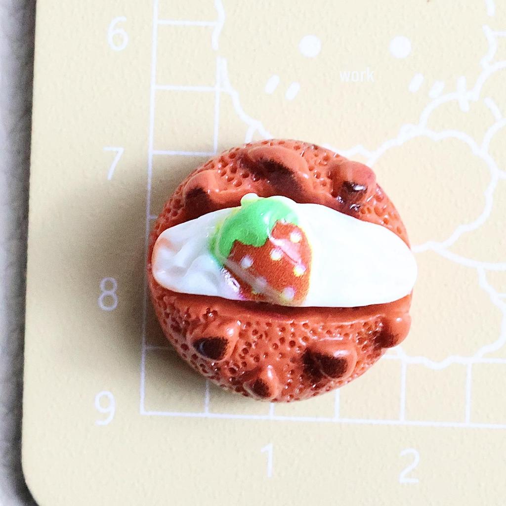 Миниатюрный игровой набор для самостоятельного моделирования торта и хлеба: Крем-клей, брелок, подвеска и шпильки для волос