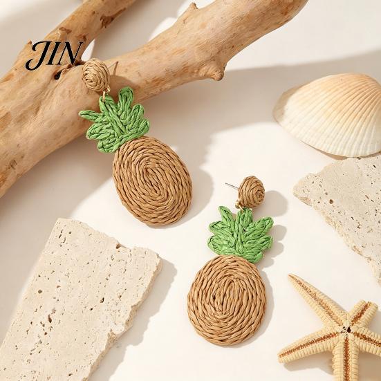 Three-dimensional Pineapple Earrings 1 Pair Handmade Raffia for Women, Boho Straw Hand-Woven Lightweight Tropical Dangle Earrings, Natural Rattan