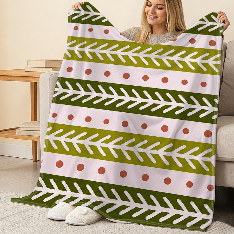 Skin-Friendly Flannel Blanket, Soft Warm Geometric Pattern, Ideal for Home Dorm, Cozy Daily Use for Halloween Christmas