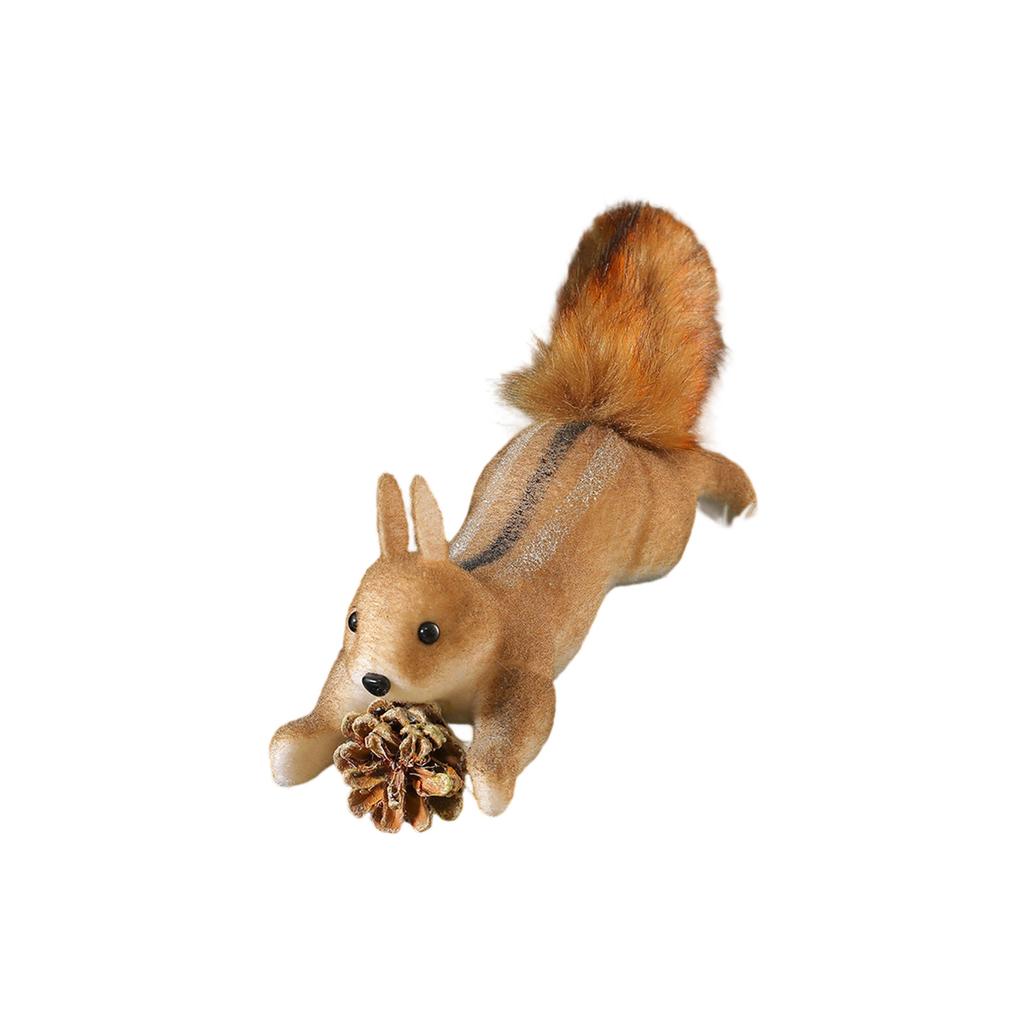 Realistic Squirrel Ornament With Foam Pinecone Christmas Tree Hanging Decoration for Indoor and Outdoor Holiday Party