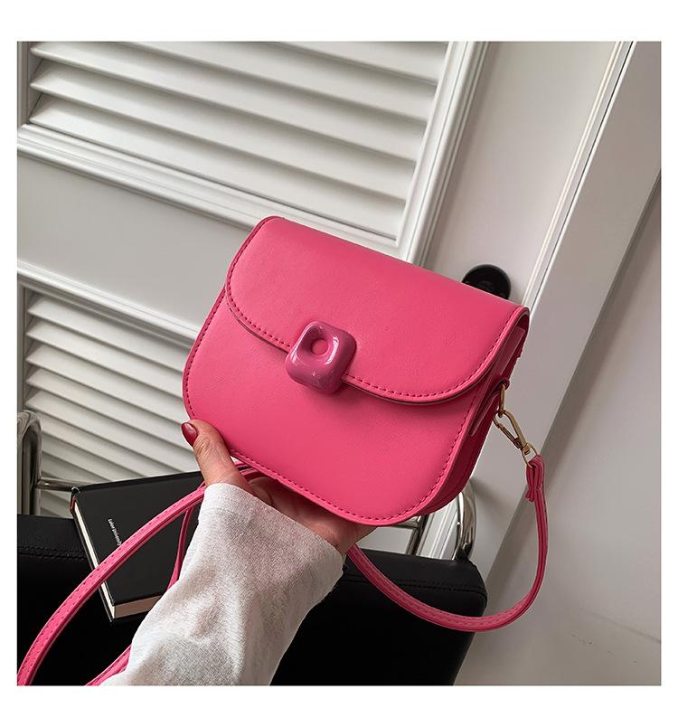 Корейская версия модной маленькой сумки 2024 года, новая женская сумка Mori, маленькая свежая сумка через плечо, простая ретро-сумка-мессенджер