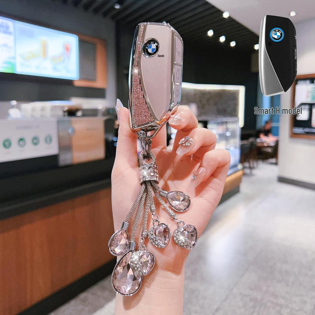 BMW Key Case for 5 Series 525iL, 7 Series X7i; Unisex Design for 2 Series X2i, 5i, 7i, X6, X5