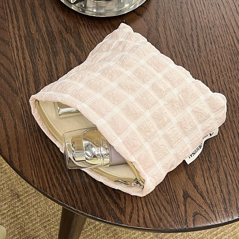 Женская косметичка, маленькая, белая, нежно-облачная, клетчатая, косметичка, сумка для хранения помады, портативный кошелек, держатель для карточек для поездок на работу