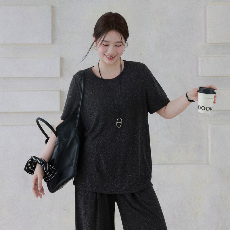 Plus-Size Women's Clothing for Slightly Chubby Girls, Casual Style Linen Vest, Cardigan, T-Shirt, and Pants Three-Piece Set