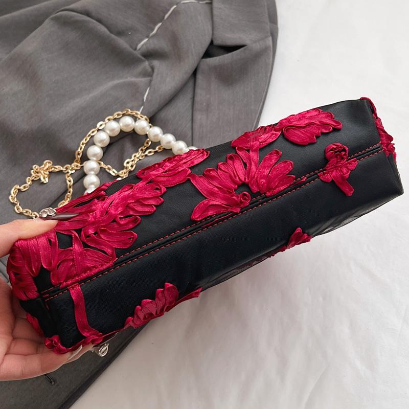 Classic Women Mesh Flower Wedding Lock Shell Clip Shoulder Bags White Crossbody Bags Prom Pearl Clutch Chain Handbags And Purses