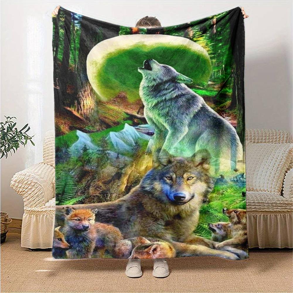 Wolf Print Flannel Blanket High Quality Warm Comfortable Cover for All Seasons Perfect for Gifts Home Decor