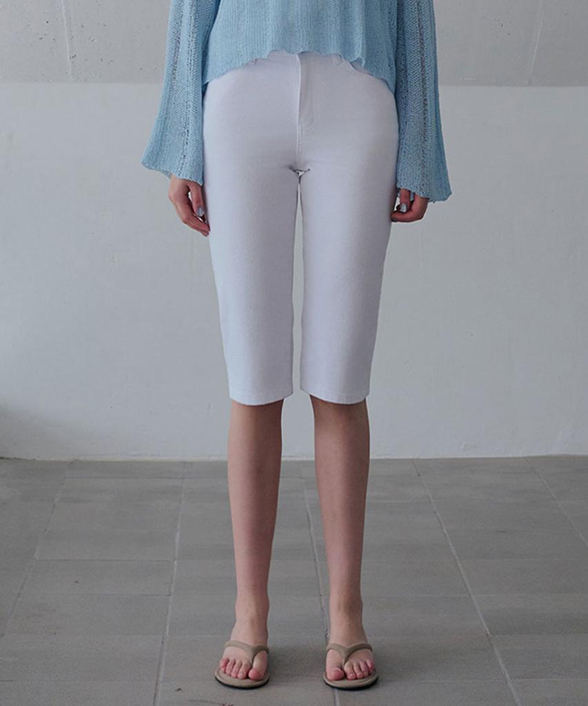 SLOWLOLLI Mono Capri Pants_2 Colors