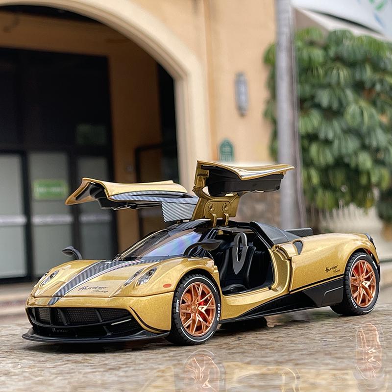 Масштаб 1/22 Huayra Dinastia Supercar, литая под давлением модель автомобиля, игрушечный автомобиль с выдвижным механизмом, звуком и светом для детей, коллекция подарков для мальчиков и девочек