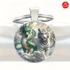 2d Dragon Themed Keyring With Glass Alloy Material For Gift And Collectors