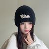 Вязаная шапка с вышивкой букв для женщин на осень и зиму, утолщенная теплая шапка-балаклава, японская универсальная модная повседневная шерстяная шапка для мужчин