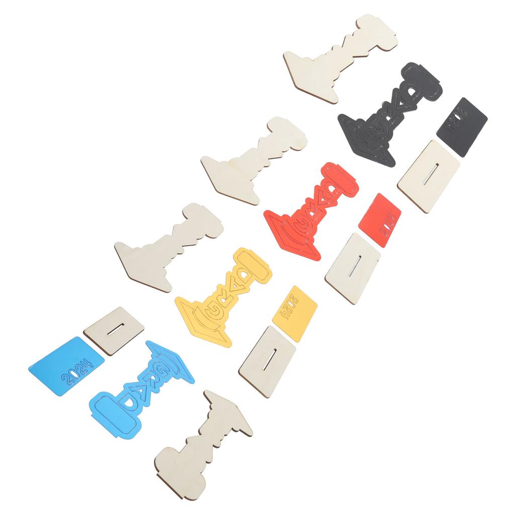 Graduation Wooden Ornament Versatile Desktop Graduation Decoration for Porch Balcony Living Room