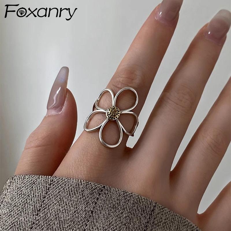 Foxanry Silver Color Hollow Daisy Ring for Women Girls Creative Vintage Minimalist Trendy Sweet Elegant Daily Party Jewelry Gift