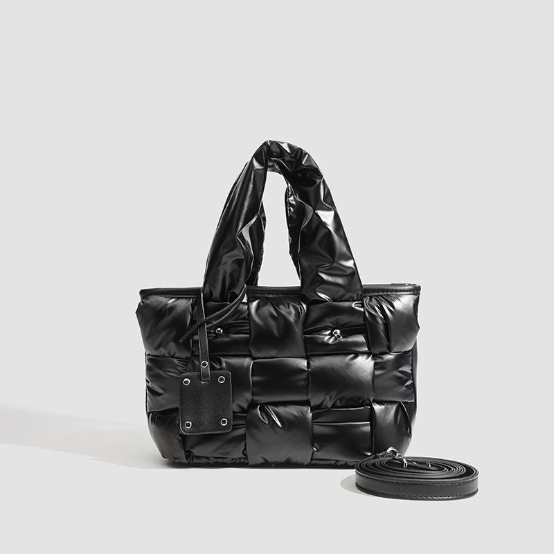 2024 Гуанчжоу Плетёная Сумка Кроссбоди и Тоут: Высококачественная женская модная сумка