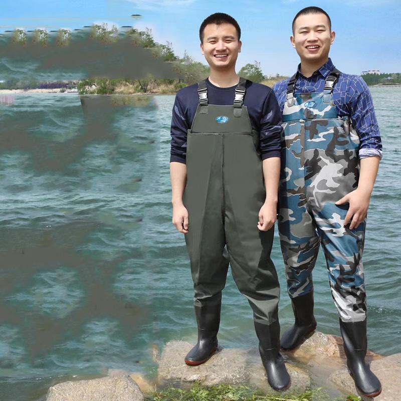 Непрокалываемый цельный дождевик с интегрированными сапогами