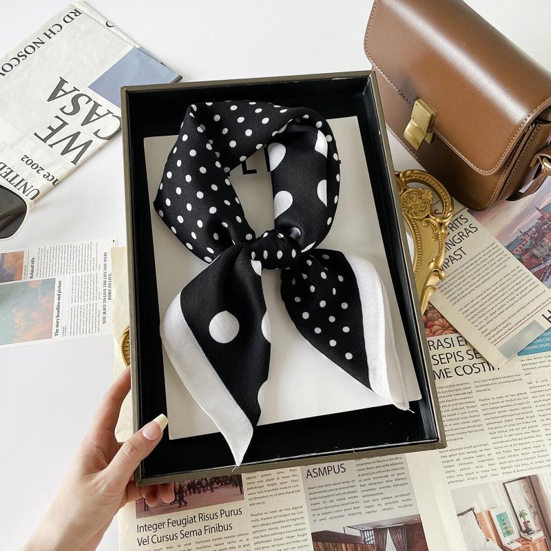 Decorative small square scarf 71CM simulated silk scarf Spring and Autumn headscarf neck protection cotton and linen scarf scarf tied silk scarf