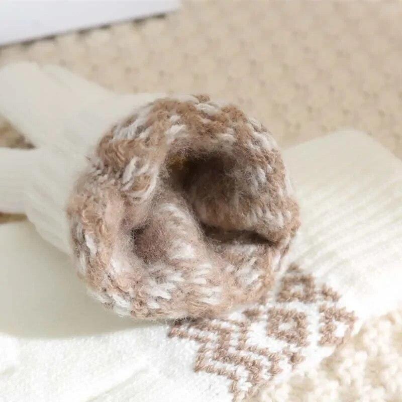 Winter TouchScreen Gloves Women Men Warm Stretch Knit Mittens Imitation Wool Full Finger Guantes Female Crochet Thicken
