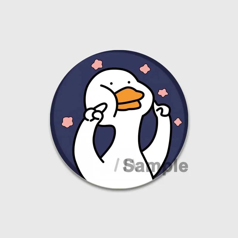 32/44/58mm Cartoon Honk White Goose Brooches Pins Cute Animal Duck Round Badges Clothes Lapel Pin Fashion Jewelry Gift Accessory